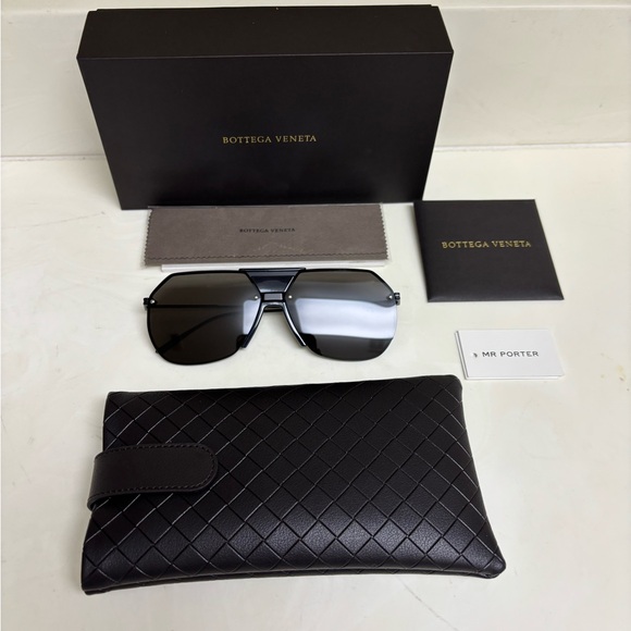 Bottega Veneta Sunglasses